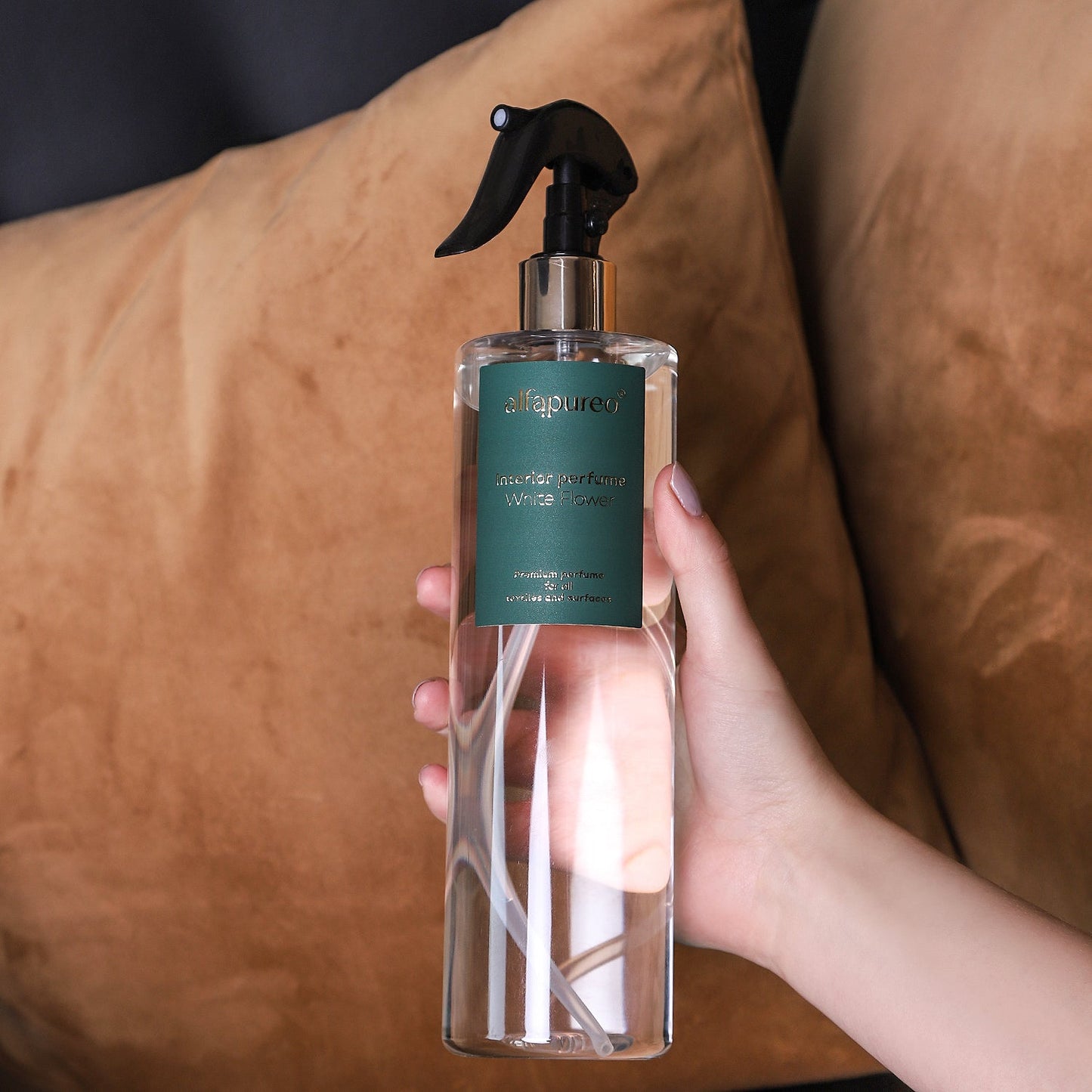 WHITE FLOWER Textilní a bytový parfém